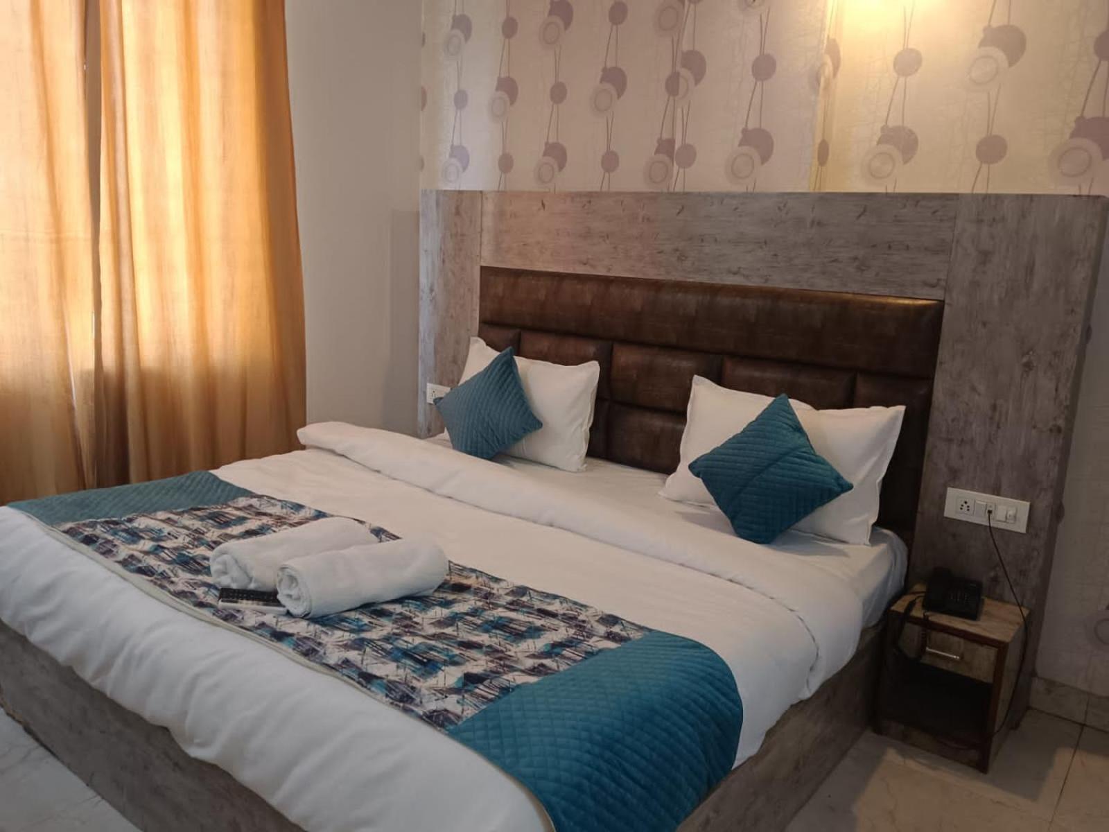 Hotel Vijaydeep Place Near Delhi Airport نيودلهي المظهر الخارجي الصورة