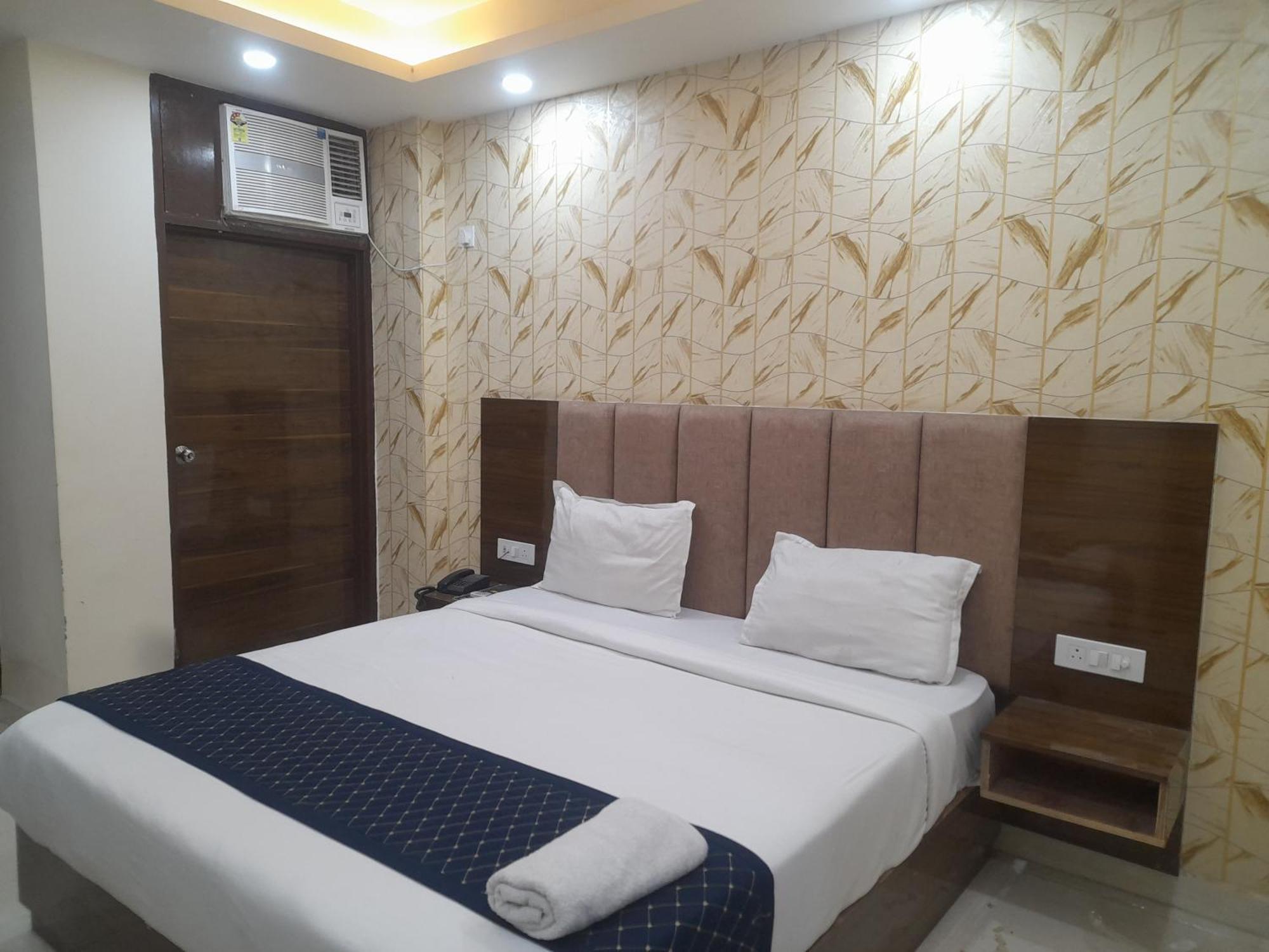Hotel Vijaydeep Place Near Delhi Airport نيودلهي المظهر الخارجي الصورة