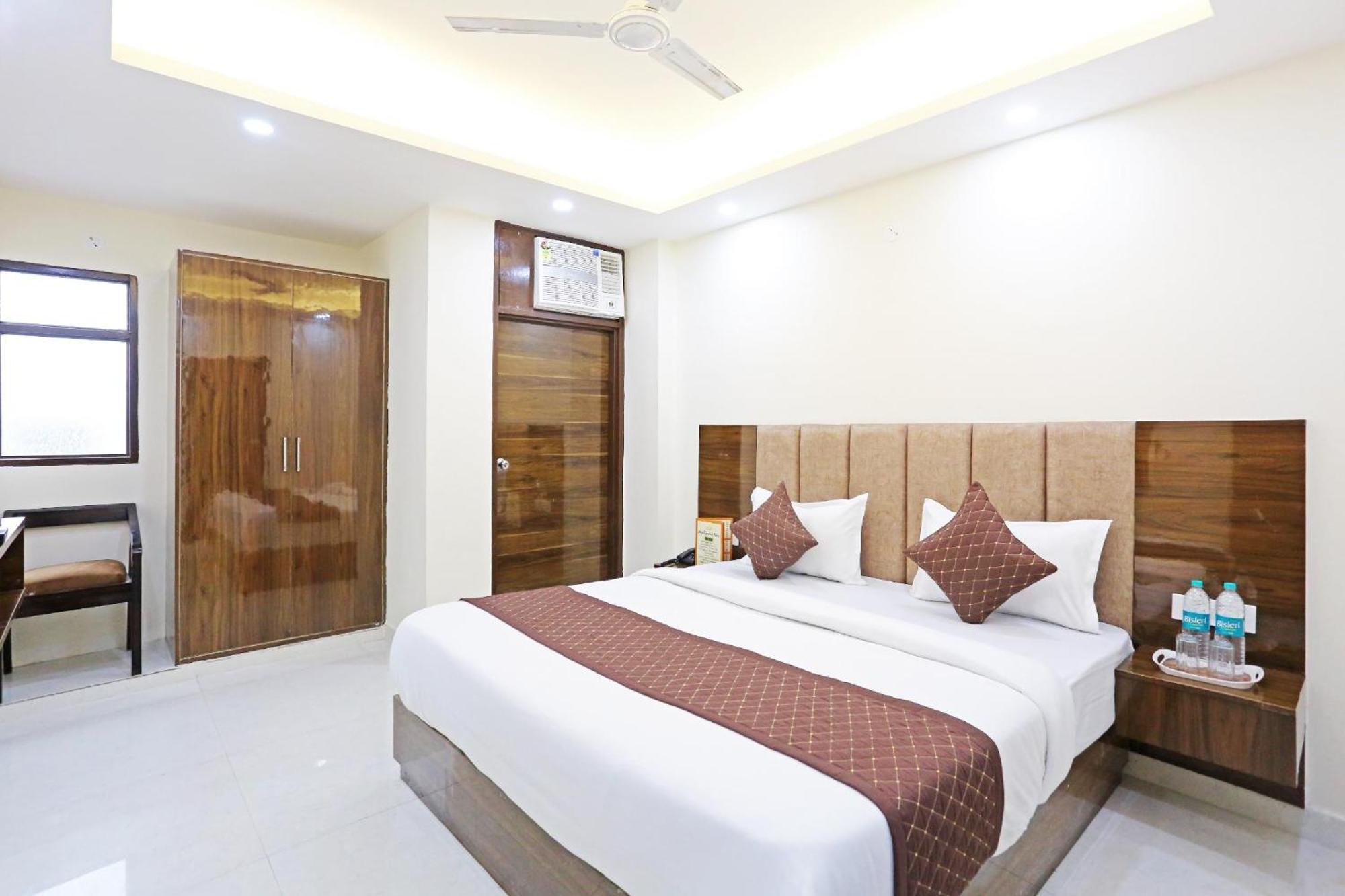 Hotel Vijaydeep Place Near Delhi Airport نيودلهي المظهر الخارجي الصورة