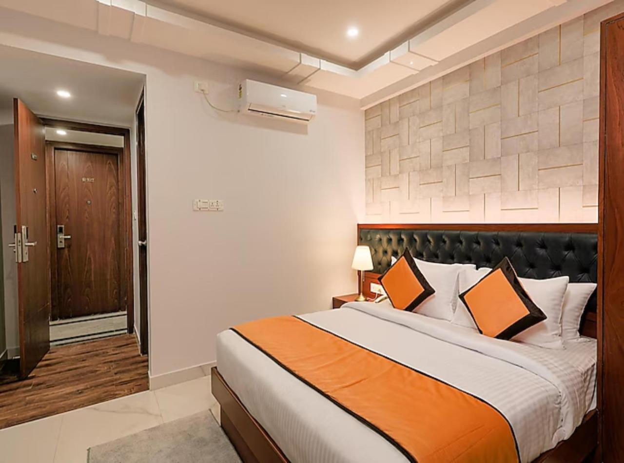 Hotel Vijaydeep Place Near Delhi Airport نيودلهي المظهر الخارجي الصورة