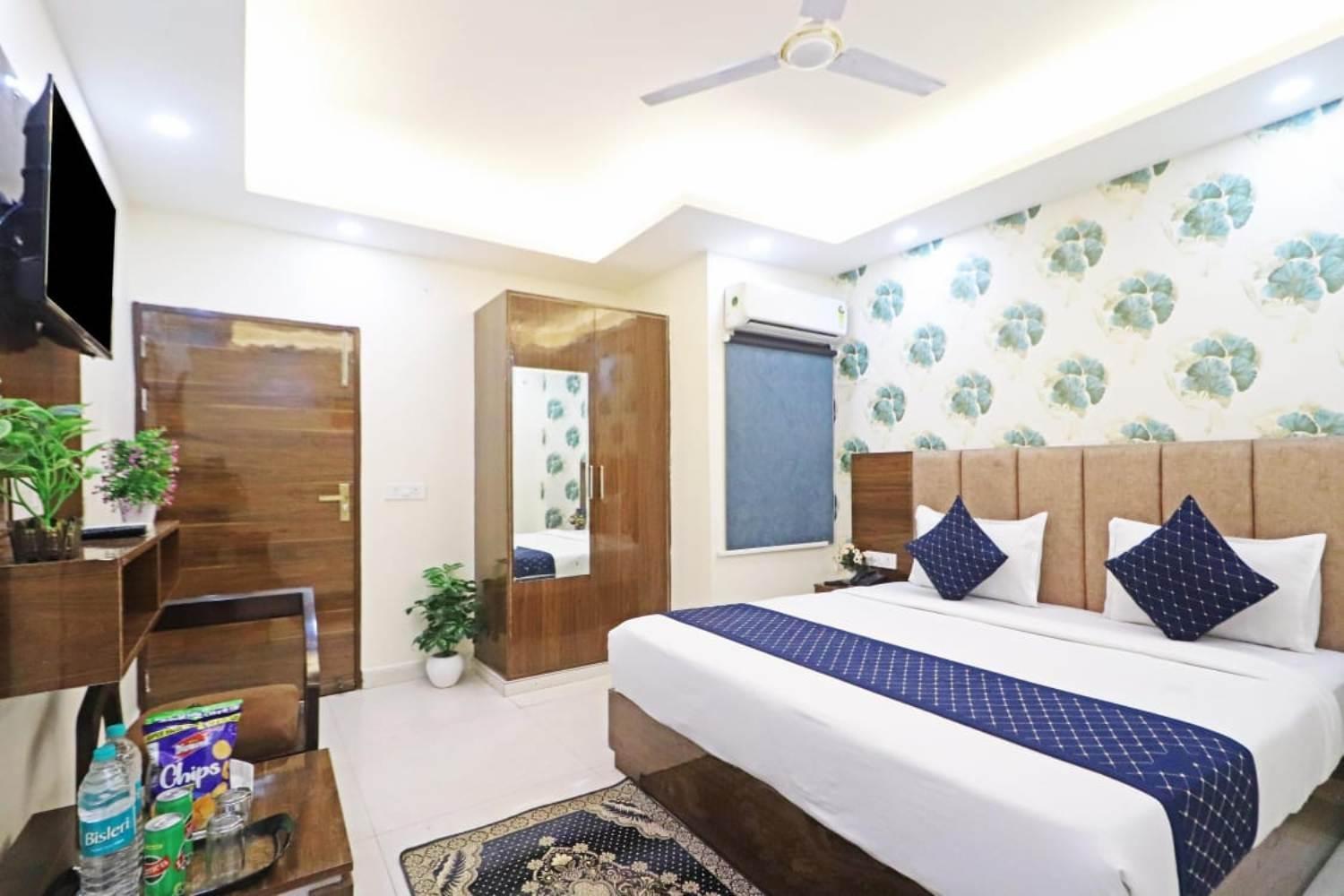 Hotel Vijaydeep Place Near Delhi Airport نيودلهي المظهر الخارجي الصورة